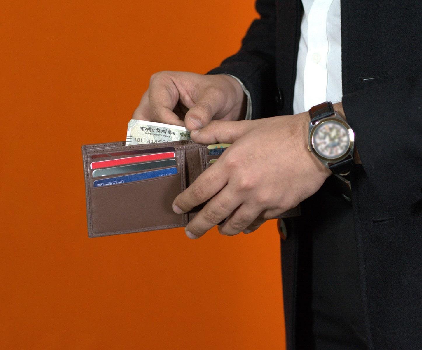 Basic-Wallet-with-Coinflap-Root-Beer