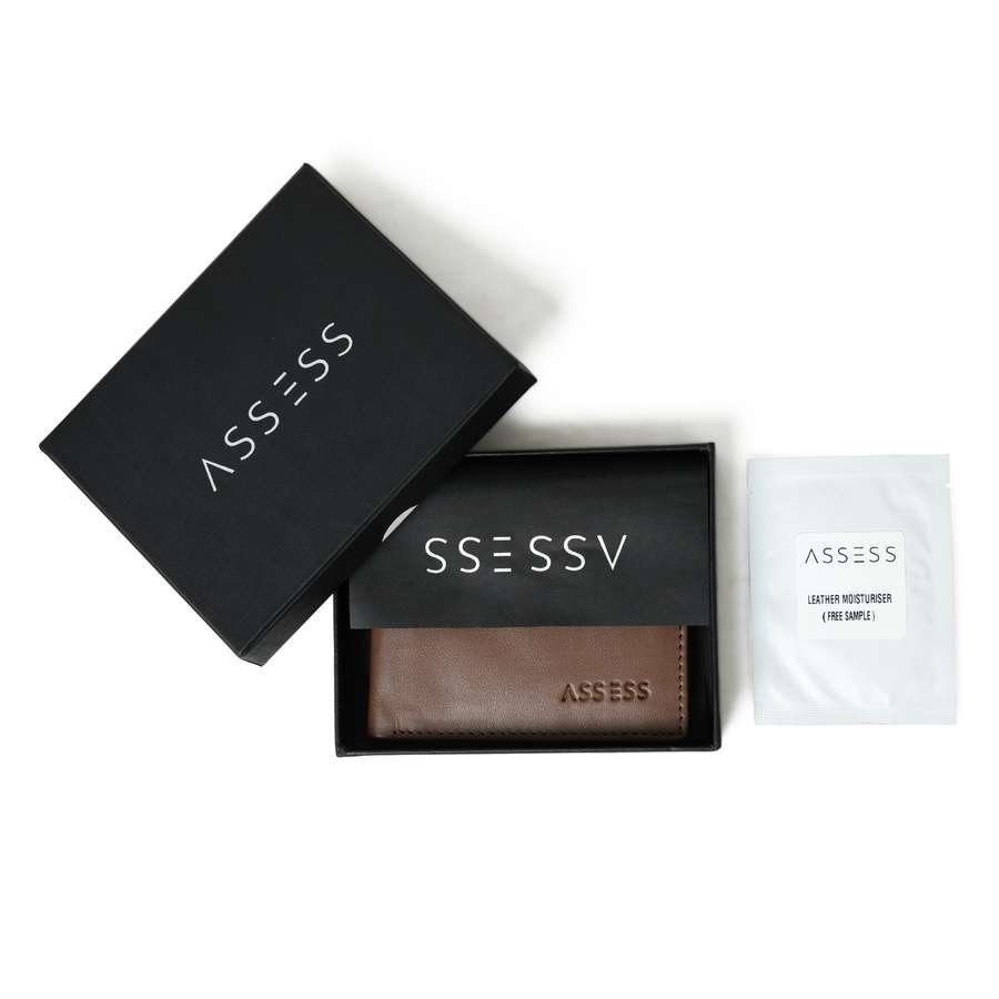 Basic-leather-wallet-root-beer